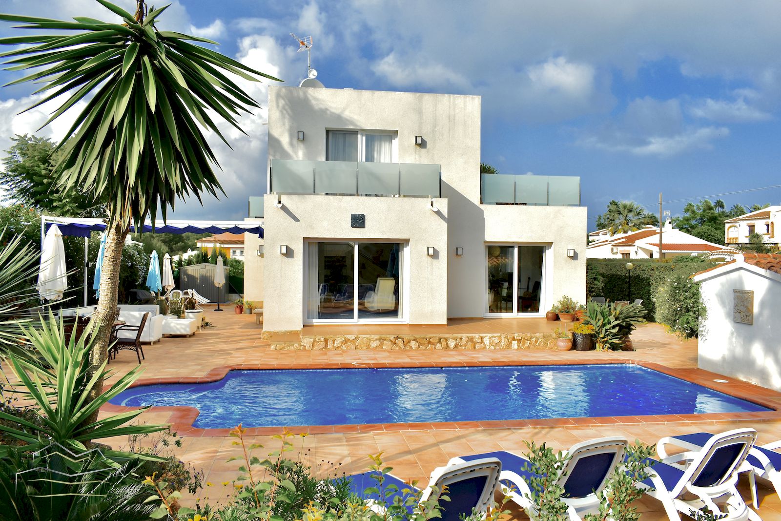 Exklusive und moderne Villa zum Verkauf in Pinosol - Javea - Costa Blanca
