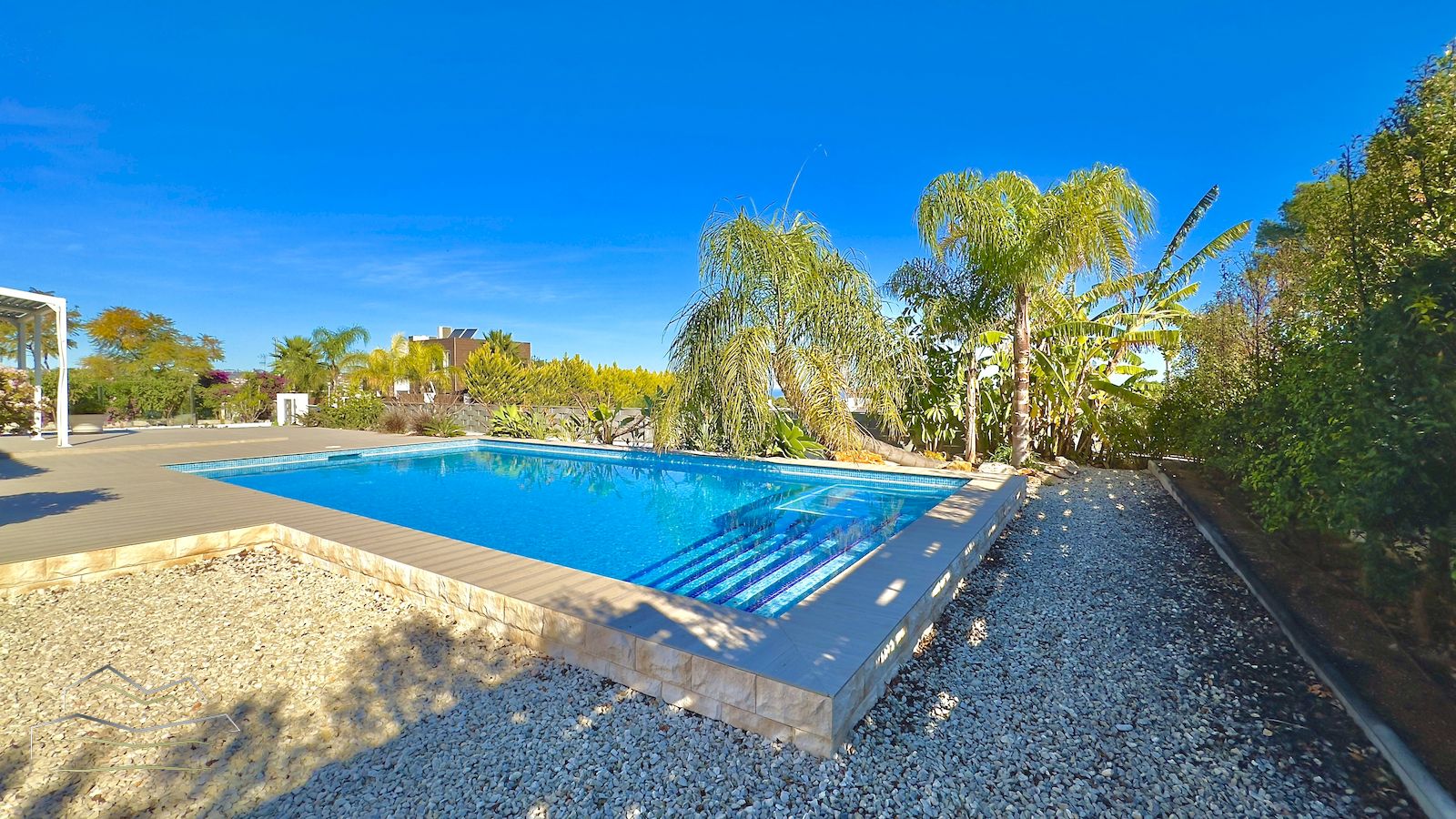 Villa for Sale with Sea View in Pinosol - Javea