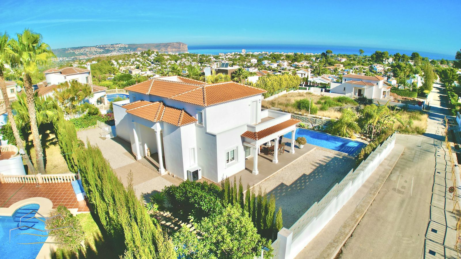Villa à vendre avec vue sur la mer à Pinosol - Javea