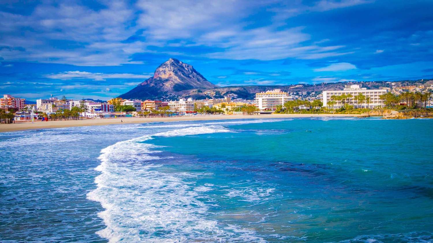 Chalets con Piscina en Alquiler en Jávea | Vacaciones en la Playa del Arenal