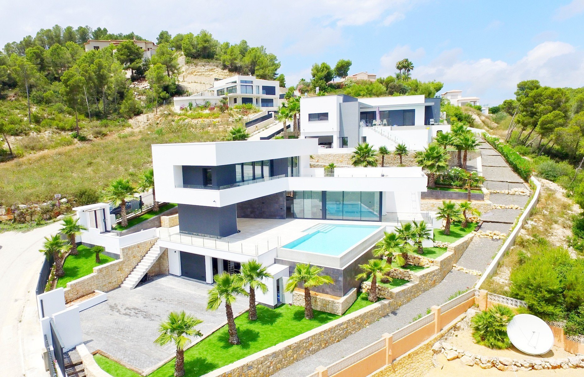 VILLA  DE LUJO EN VENTA CON VISTA AL MAR-  JAVEA - COSTA BLANCA.