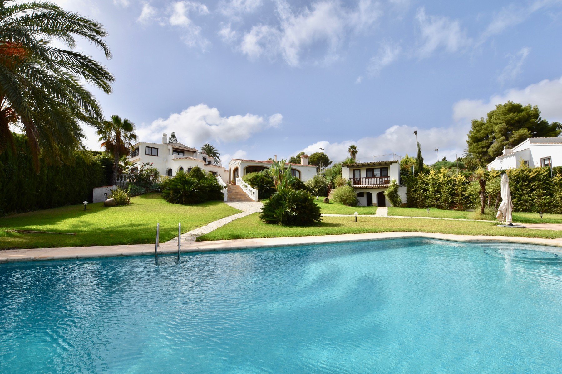 Gran Villa a la venta en Javea cerca de la Playa del Arenal - Costa Blanca