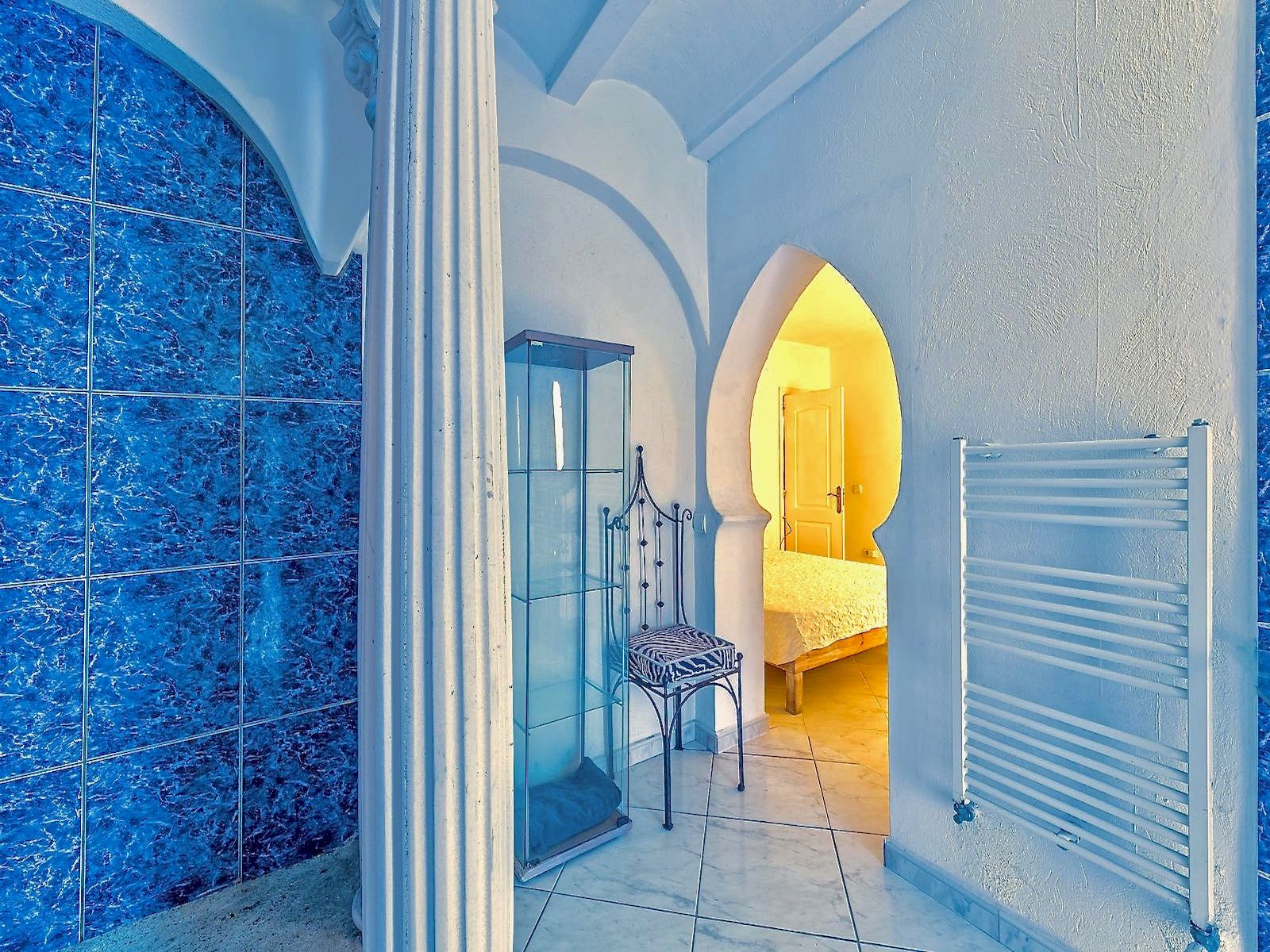 Villa de lujo estilo arabe a la venta en Ibiza con Vista al Mar