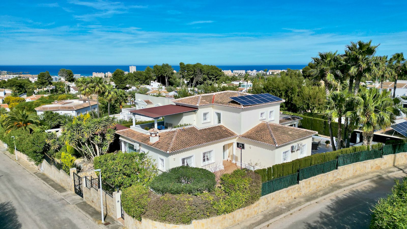 Villa de Lujo a la Venta con vistas al Mar en Adsubia - Javea