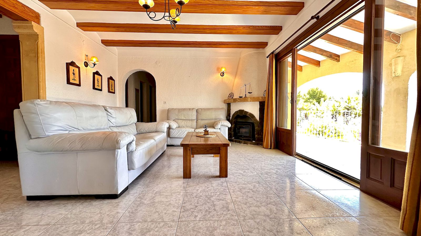 Villa zu verkaufen mit Panoramablick in Costa Nova - Javea